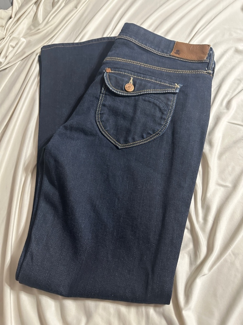 H&M Women's Slim Straight Jeans in Dark Indigo with Tan Leather Patch